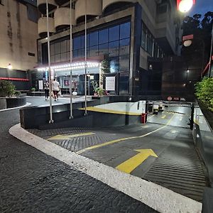 Flat Deslumbrante - Garagem, Hakka, Feirinha E Hospitais